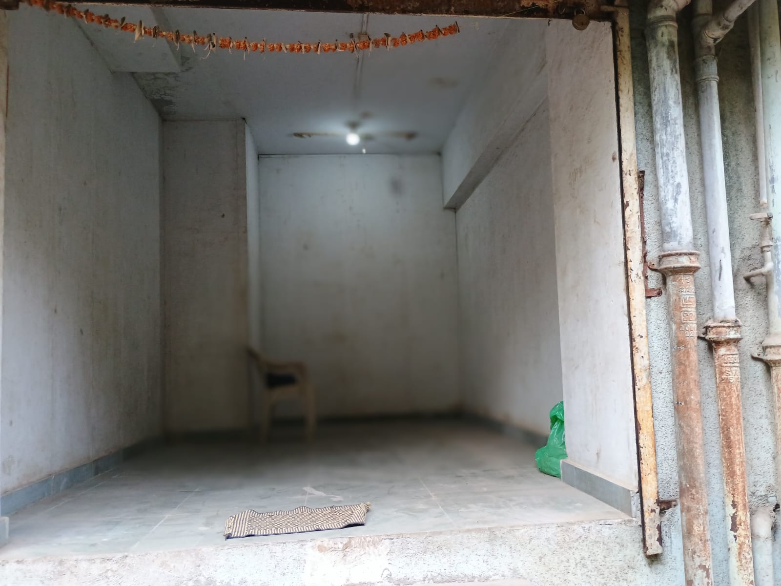 Commercial Ownership Property for Sale in Worli, Mumbai