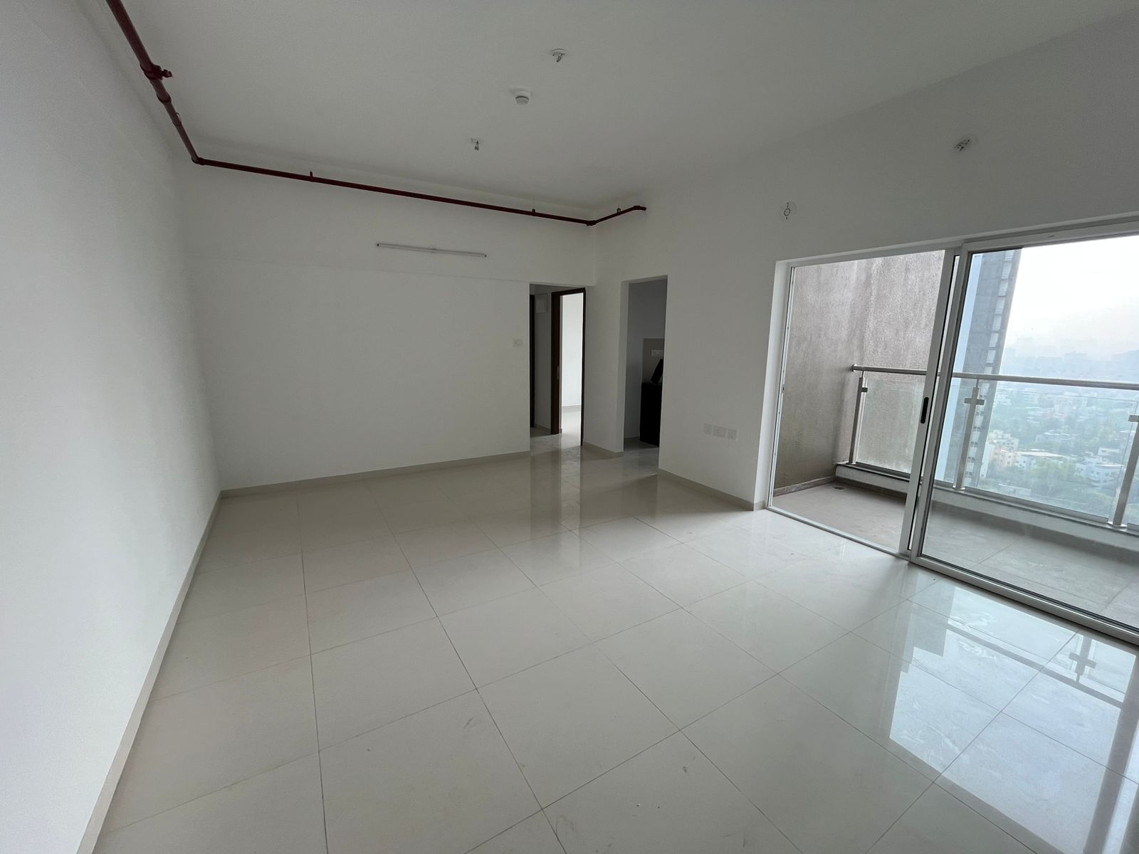 Center One Runwal, Chinchwad - 2 BHK Flat Starting @ ₹1.25 Cr