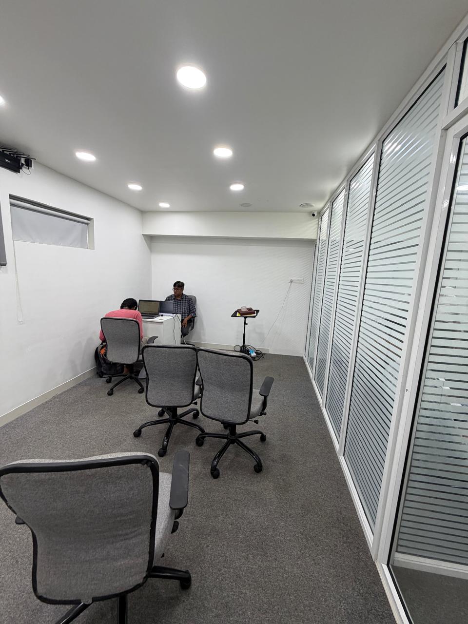 Commercial Office on Rent in Karvenagar, Pune - @ ₹ 95 K*