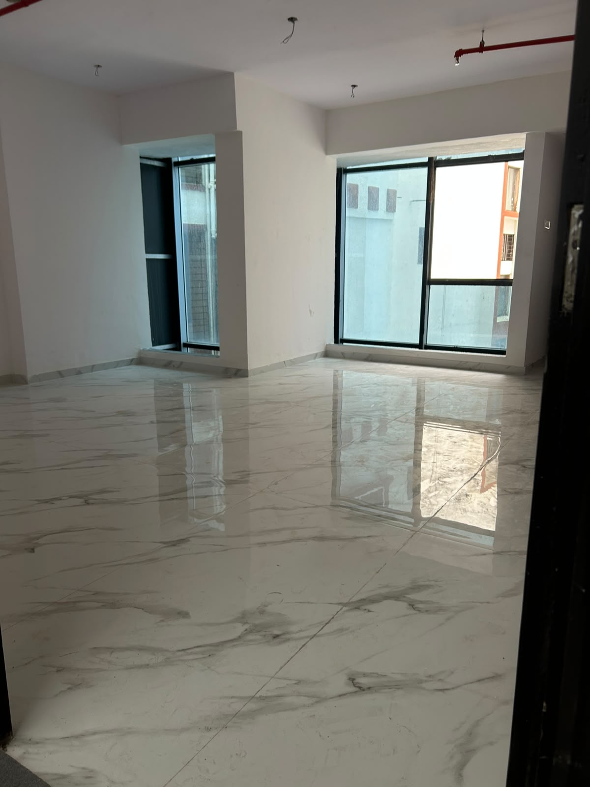 Dhanlaxmi Chambers, Thane - Commercial Office for Rent Starting @ ₹50K/Month