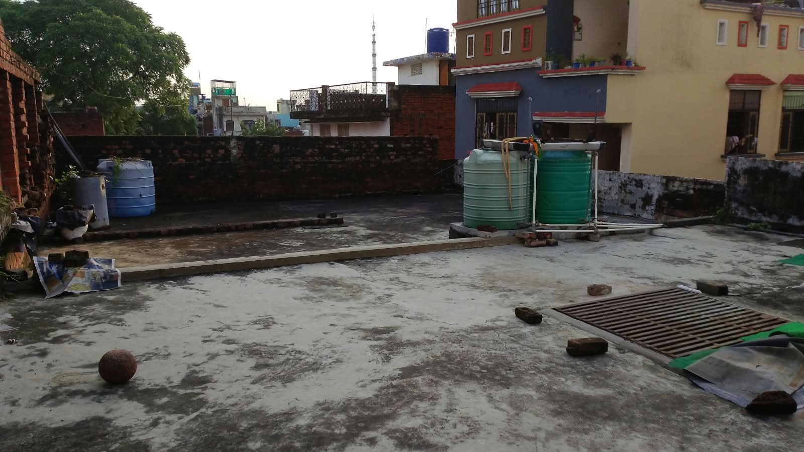 Old House for Sale in Khadra Chungi, Lucknow - Home Starting @ ₹45 Lac*