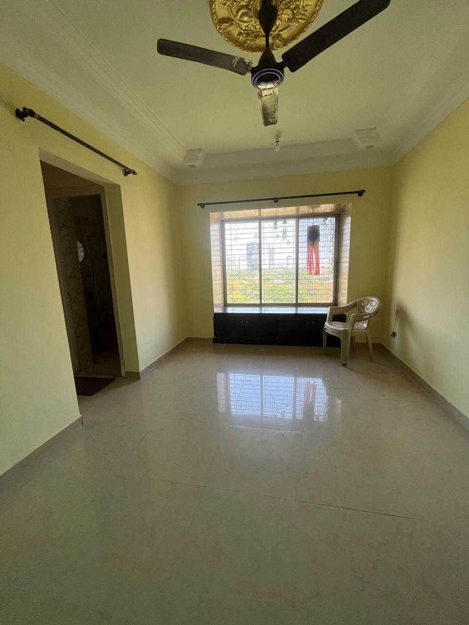 Rent in Ravi Estate, Thane - Semi-Furnished 1 BHK Flat at ₹30,000